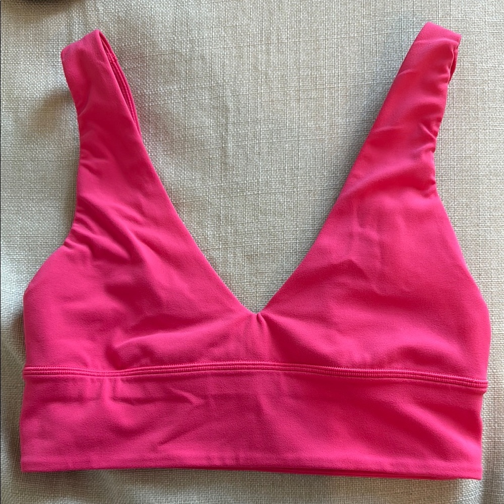 Lululemon align v neck bra 6 lip gloss